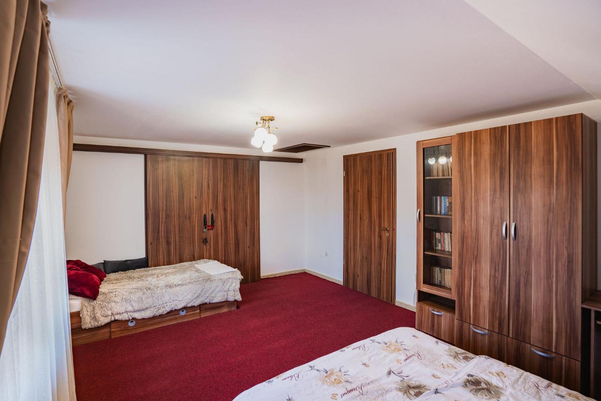Diana Resort Тимишоара Экстерьер фото